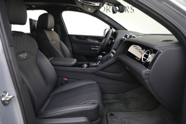 New 2023 Bentley Bentayga Azure V8 for sale $275,715 at Bugatti of Greenwich in Greenwich CT 06830 26