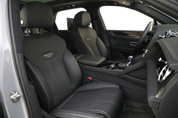 New 2023 Bentley Bentayga Azure V8 for sale $275,715 at Bugatti of Greenwich in Greenwich CT 06830 27