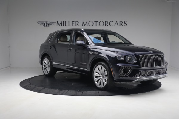 Used 2023 Bentley Bentayga EWB Azure V8 for sale $267,900 at Bugatti of Greenwich in Greenwich CT 06830 11