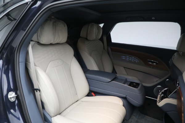 New 2023 Bentley Bentayga EWB Azure V8 for sale $251,900 at Bugatti of Greenwich in Greenwich CT 06830 24