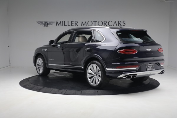 New 2023 Bentley Bentayga EWB Azure V8 for sale $251,900 at Bugatti of Greenwich in Greenwich CT 06830 5