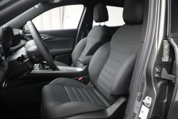 New 2024 Alfa Romeo Tonale Ti for sale Call for price at Bugatti of Greenwich in Greenwich CT 06830 16