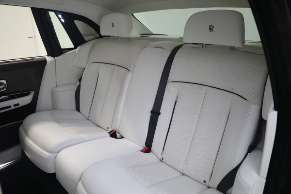 Used 2018 Rolls-Royce Phantom for sale Call for price at Bugatti of Greenwich in Greenwich CT 06830 12