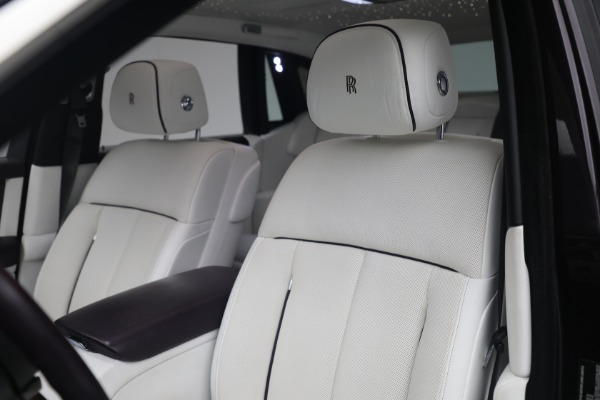 Used 2018 Rolls-Royce Phantom for sale Call for price at Bugatti of Greenwich in Greenwich CT 06830 8