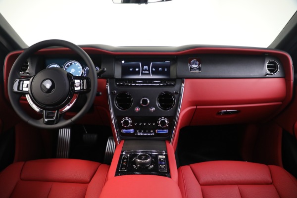 New 2023 Rolls-Royce Cullinan for sale $414,050 at Bugatti of Greenwich in Greenwich CT 06830 4