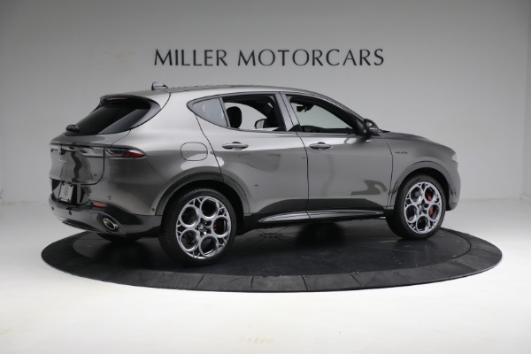 New 2024 Alfa Romeo Tonale Veloce for sale $55,300 at Bugatti of Greenwich in Greenwich CT 06830 13