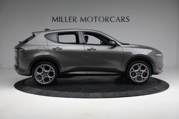 New 2024 Alfa Romeo Tonale Veloce for sale $55,300 at Bugatti of Greenwich in Greenwich CT 06830 14