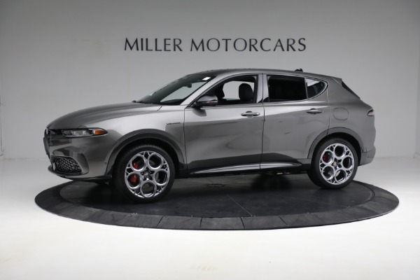 New 2024 Alfa Romeo Tonale Veloce for sale $55,300 at Bugatti of Greenwich in Greenwich CT 06830 4