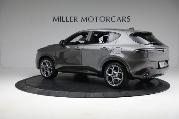 New 2024 Alfa Romeo Tonale Veloce for sale $55,300 at Bugatti of Greenwich in Greenwich CT 06830 7