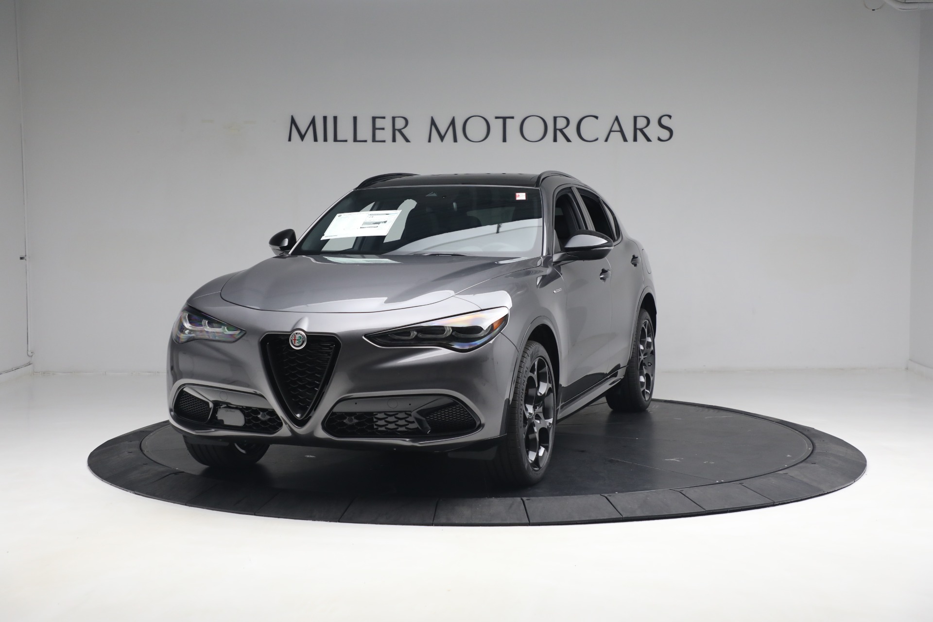 New 2024 Alfa Romeo Stelvio Veloce for sale $58,455 at Bugatti of Greenwich in Greenwich CT 06830 1