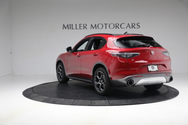 New 2024 Alfa Romeo Stelvio Ti for sale $54,320 at Bugatti of Greenwich in Greenwich CT 06830 7