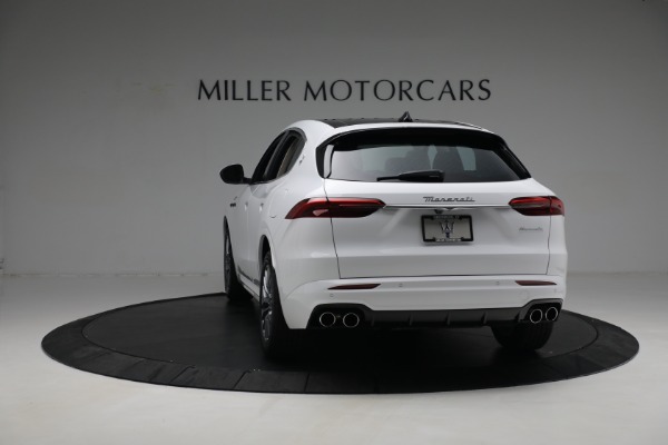 New 2023 Maserati Grecale GT for sale $73,201 at Bugatti of Greenwich in Greenwich CT 06830 10