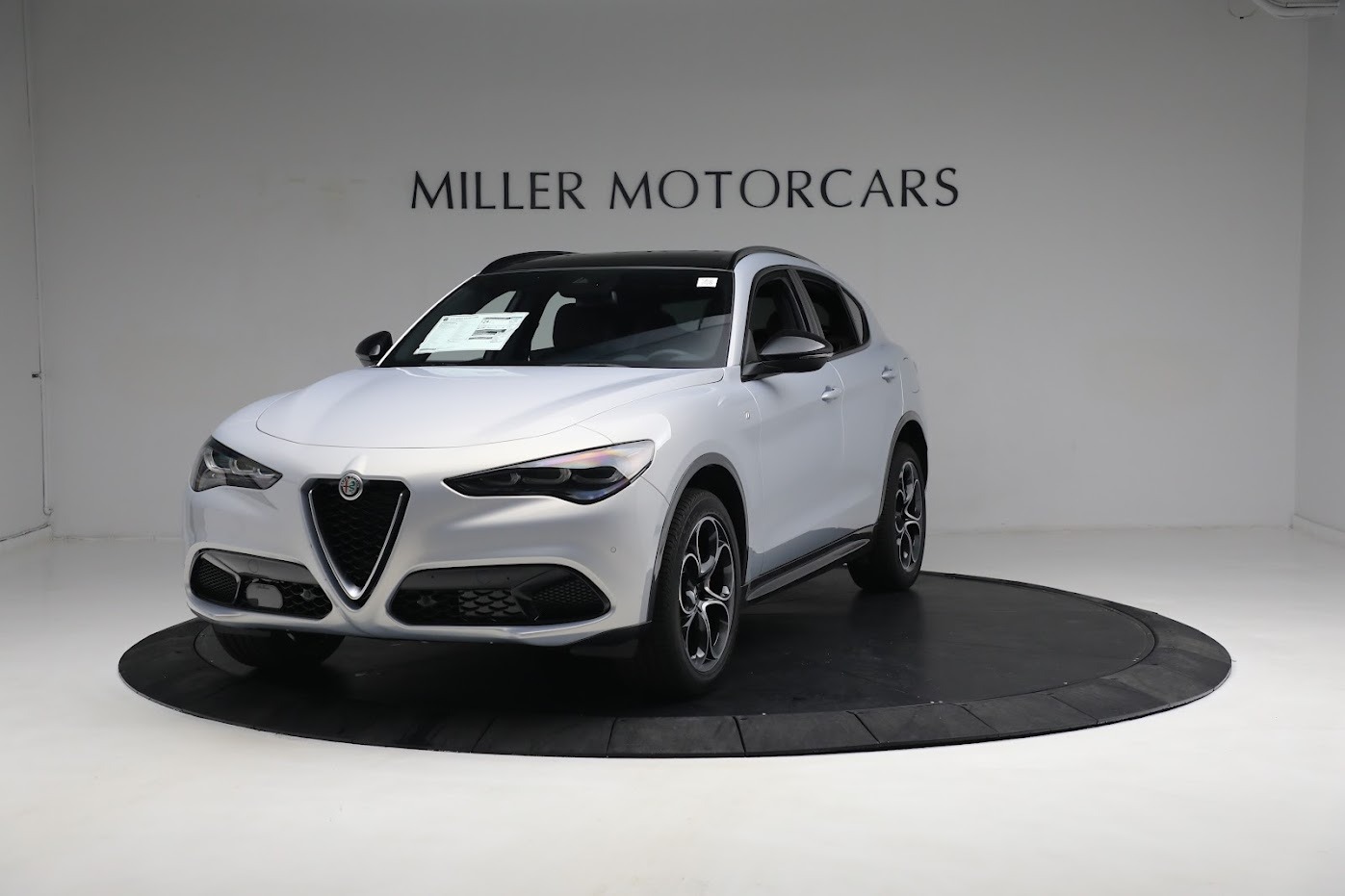 New 2024 Alfa Romeo Stelvio Ti for sale $55,230 at Bugatti of Greenwich in Greenwich CT 06830 1