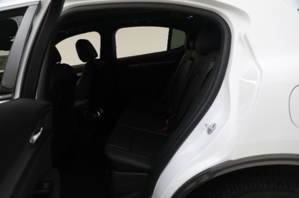 New 2024 Alfa Romeo Stelvio Ti for sale $53,820 at Bugatti of Greenwich in Greenwich CT 06830 24