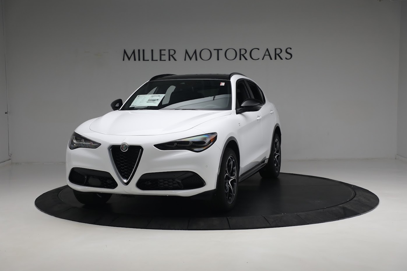 New 2024 Alfa Romeo Stelvio Ti for sale $53,820 at Bugatti of Greenwich in Greenwich CT 06830 1