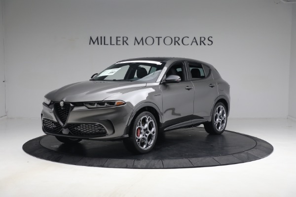 New 2024 Alfa Romeo Tonale Veloce for sale $57,300 at Bugatti of Greenwich in Greenwich CT 06830 2