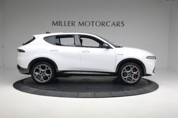 New 2024 Alfa Romeo Tonale Veloce for sale $56,640 at Bugatti of Greenwich in Greenwich CT 06830 13