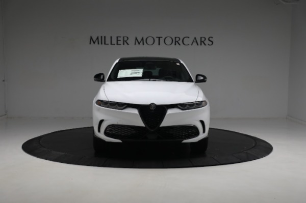 New 2024 Alfa Romeo Tonale Veloce for sale $56,640 at Bugatti of Greenwich in Greenwich CT 06830 18