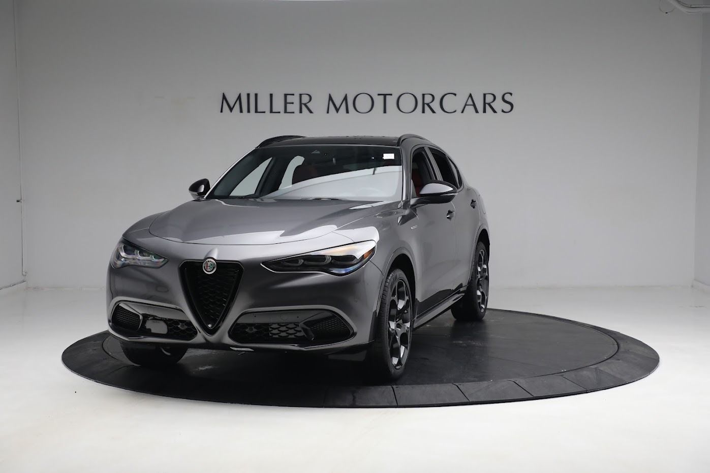 New 2024 Alfa Romeo Stelvio Veloce for sale $59,205 at Bugatti of Greenwich in Greenwich CT 06830 1