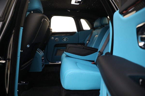New 2024 Rolls-Royce Black Badge Ghost for sale Sold at Bugatti of Greenwich in Greenwich CT 06830 28