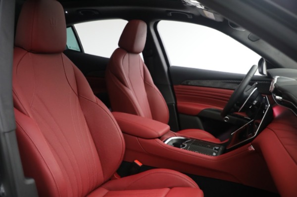 New 2023 Maserati Grecale Modena for sale $91,201 at Bugatti of Greenwich in Greenwich CT 06830 17