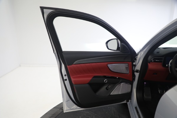 New 2023 Maserati Grecale Modena for sale $91,601 at Bugatti of Greenwich in Greenwich CT 06830 23