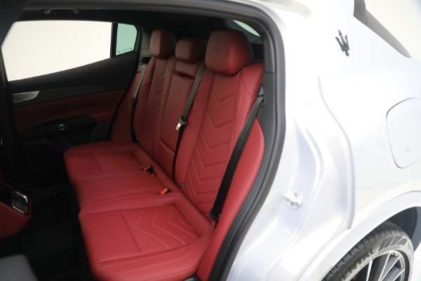 New 2023 Maserati Grecale Modena for sale $91,601 at Bugatti of Greenwich in Greenwich CT 06830 27