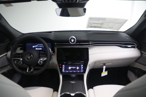 New 2023 Maserati Grecale Modena for sale $88,301 at Bugatti of Greenwich in Greenwich CT 06830 26