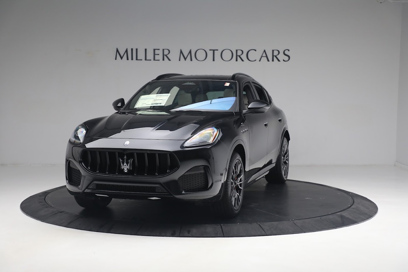 New 2023 Maserati Grecale Modena for sale $88,301 at Bugatti of Greenwich in Greenwich CT 06830 1