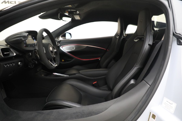 New 2023 McLaren Artura TechLux for sale $279,835 at Bugatti of Greenwich in Greenwich CT 06830 20