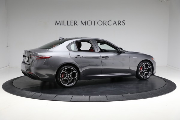 New 2024 Alfa Romeo Giulia Veloce for sale Sold at Bugatti of Greenwich in Greenwich CT 06830 15