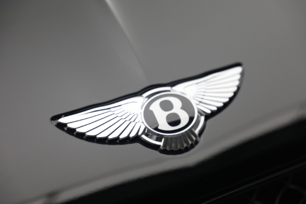 Used 2022 Bentley Continental GTC Speed for sale $287,900 at Bugatti of Greenwich in Greenwich CT 06830 28