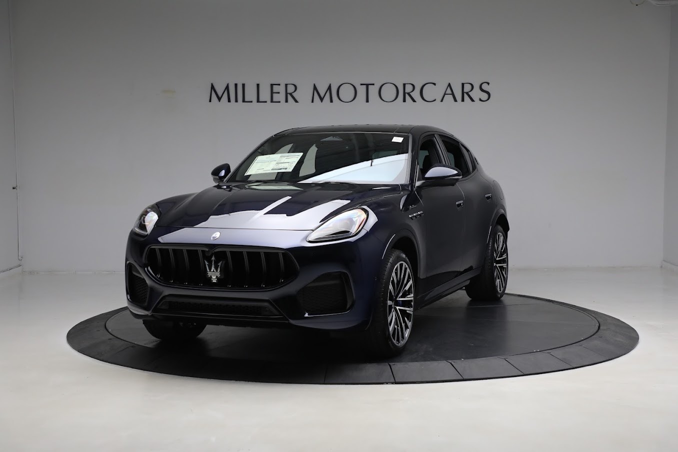 New 2023 Maserati Grecale Modena for sale $94,101 at Bugatti of Greenwich in Greenwich CT 06830 1