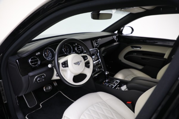 Used 2017 Bentley Mulsanne Extended Wheelbase for sale $259,900 at Bugatti of Greenwich in Greenwich CT 06830 16
