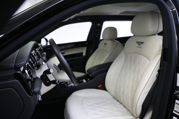 Used 2017 Bentley Mulsanne Extended Wheelbase for sale $259,900 at Bugatti of Greenwich in Greenwich CT 06830 20
