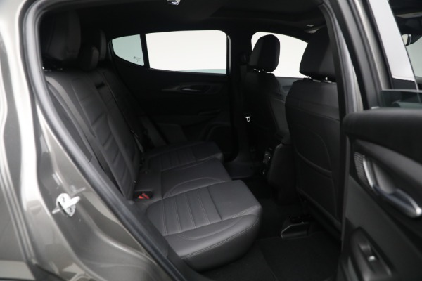 New 2024 Alfa Romeo Tonale Ti for sale $54,450 at Bugatti of Greenwich in Greenwich CT 06830 22