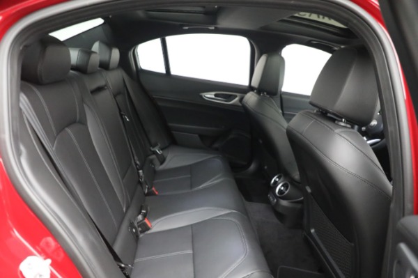New 2024 Alfa Romeo Giulia Ti for sale $51,115 at Bugatti of Greenwich in Greenwich CT 06830 20