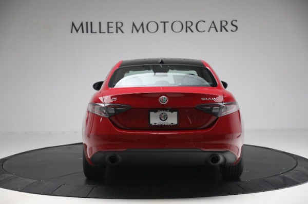 New 2024 Alfa Romeo Giulia Ti for sale $51,115 at Bugatti of Greenwich in Greenwich CT 06830 6