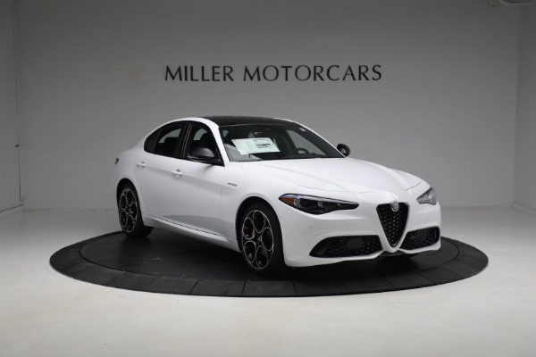 New 2024 Alfa Romeo Giulia Veloce for sale $53,940 at Bugatti of Greenwich in Greenwich CT 06830 4