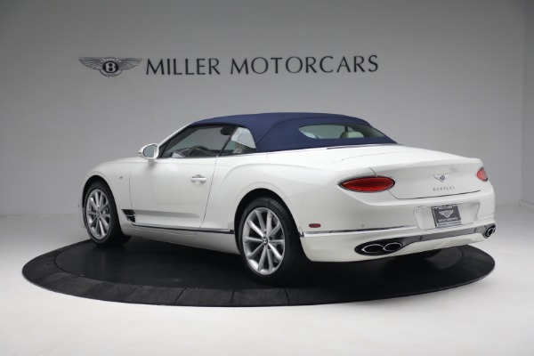 Used 2021 Bentley Continental GTC V8 for sale Call for price at Bugatti of Greenwich in Greenwich CT 06830 19