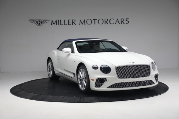 Used 2021 Bentley Continental GTC V8 for sale Call for price at Bugatti of Greenwich in Greenwich CT 06830 26