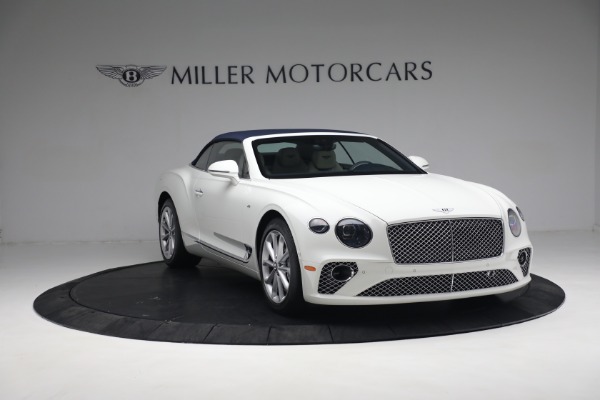 Used 2021 Bentley Continental GTC V8 for sale Call for price at Bugatti of Greenwich in Greenwich CT 06830 26