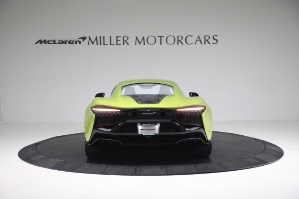 New 2023 McLaren Artura Vision for sale $277,875 at Bugatti of Greenwich in Greenwich CT 06830 6