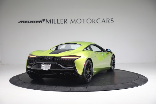 New 2023 McLaren Artura Vision for sale $277,875 at Bugatti of Greenwich in Greenwich CT 06830 7