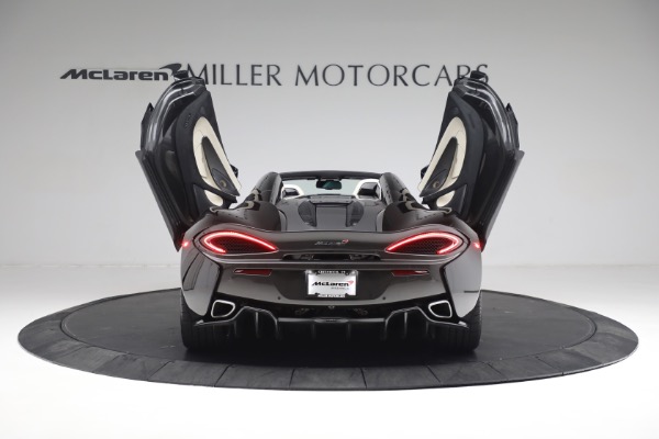 Used 2018 McLaren 570S Spider for sale Sold at Bugatti of Greenwich in Greenwich CT 06830 16