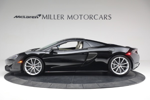 Used 2018 McLaren 570S Spider for sale Sold at Bugatti of Greenwich in Greenwich CT 06830 20