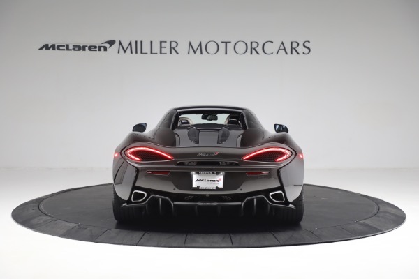 Used 2018 McLaren 570S Spider for sale Sold at Bugatti of Greenwich in Greenwich CT 06830 23