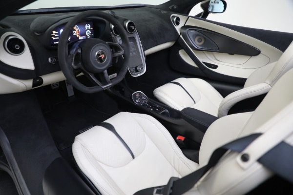 Used 2018 McLaren 570S Spider for sale Sold at Bugatti of Greenwich in Greenwich CT 06830 28