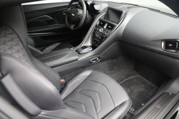 New 2023 Aston Martin DBS Superleggera for sale $383,316 at Bugatti of Greenwich in Greenwich CT 06830 21