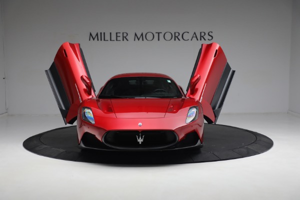 Used 2022 Maserati MC20 for sale $229,900 at Bugatti of Greenwich in Greenwich CT 06830 13